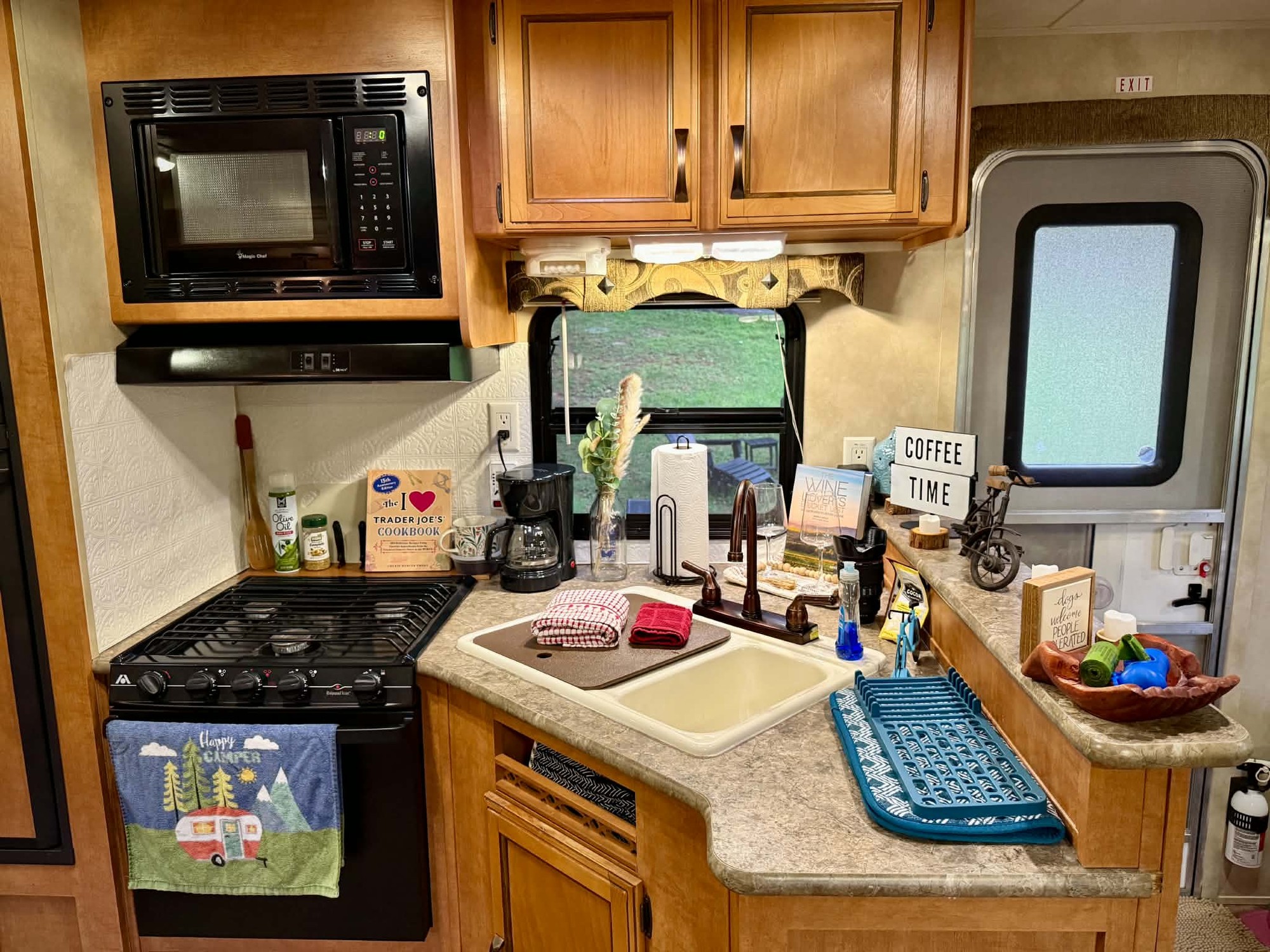 RV kitchen